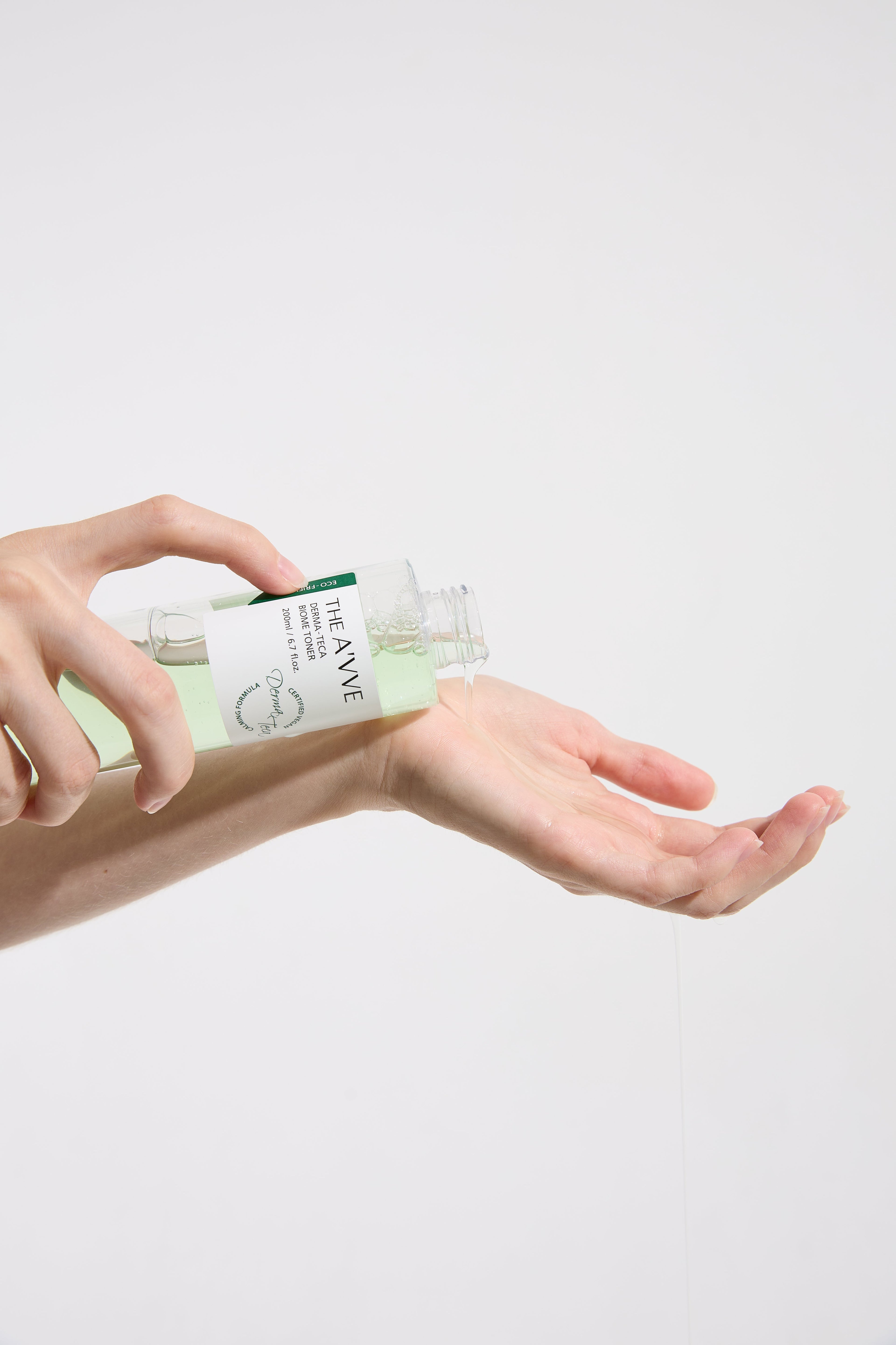 THE A'VVE Vegan DERMA-TECA BIOME Toner