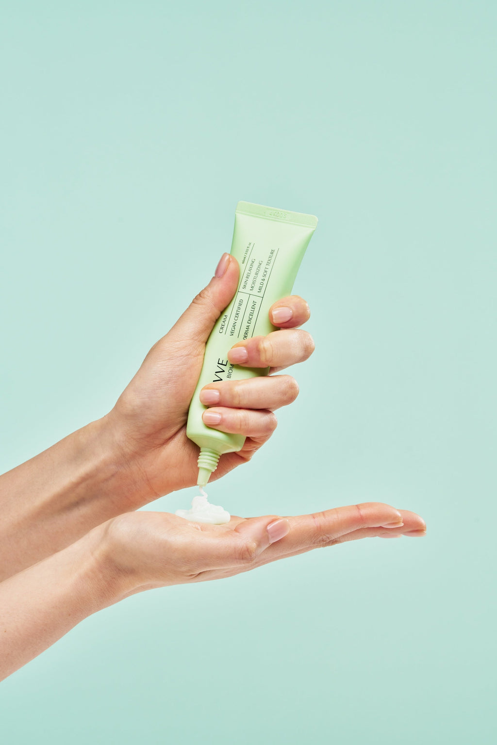 THE A'VVE Vegan DERMA-TECA BIOME Moisturising Cream