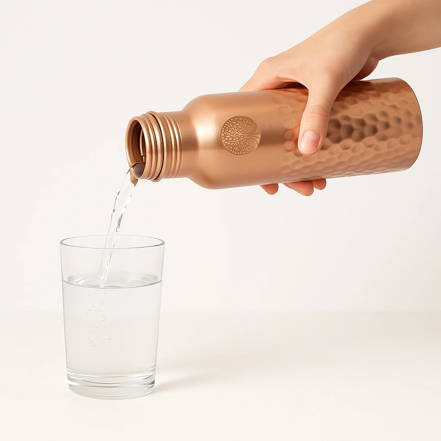 Hammered koperen fles