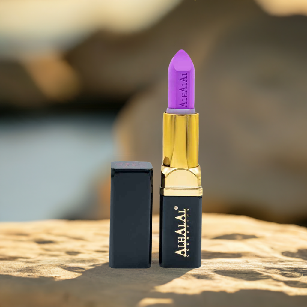 Alhalal cosmetics paarse PARSE LIPPENSTIFT fluwelen textuur met gouden en zwarte huls
