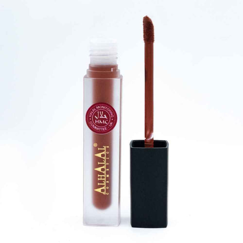 Gloss líquido Alhalal Cosmetics em tom castanho mate com aplicador de tampa preta